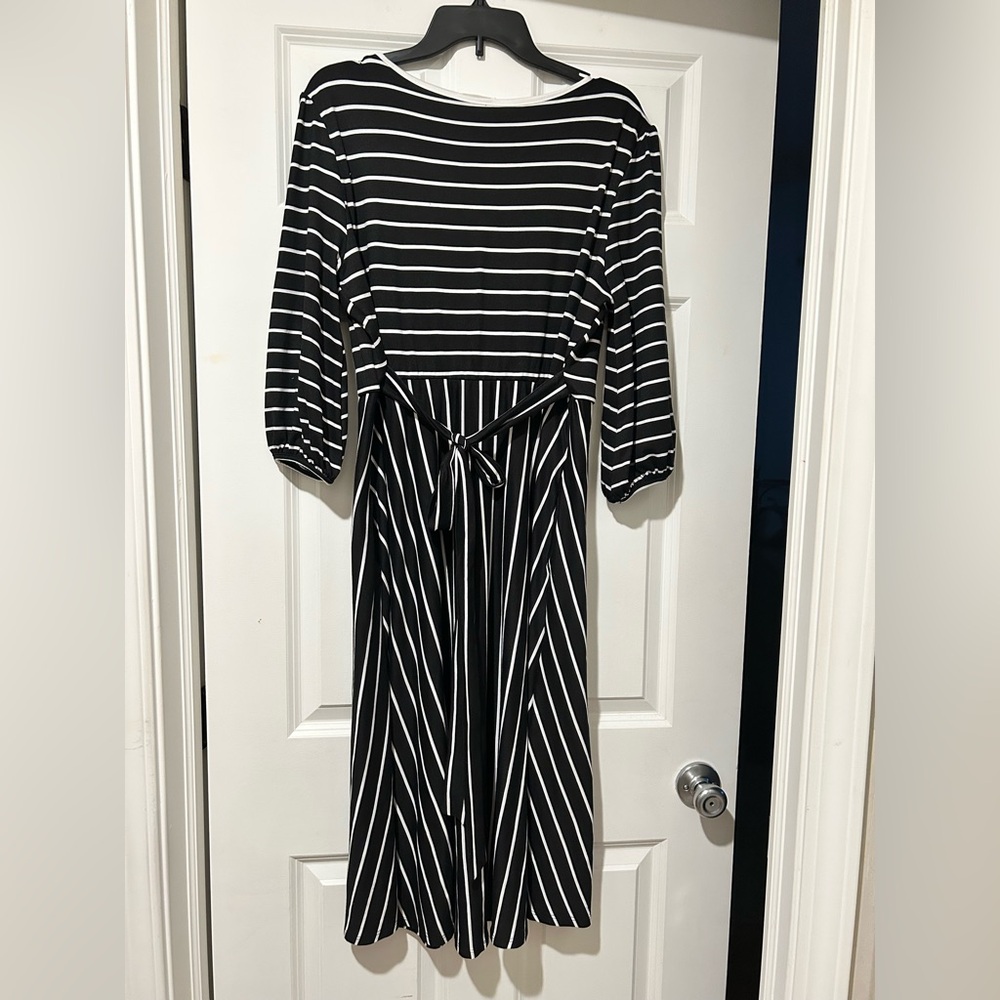 NWOT Chic Soul Black White Striped Empire Waist Tie Back Midi Dress Plus Size 1X